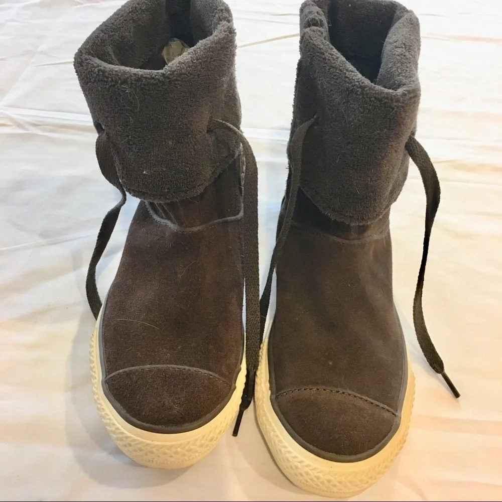 Converse All Star Junior Sz 3 Brown Fur Cuff Boots